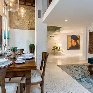Apartment Italiahaus - Ca' Olivo Loft With Canal View In Rialto, Venedig